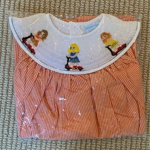 New in packaging smocked girls sleeveless short set